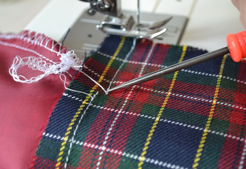 Backstitch or Backtack