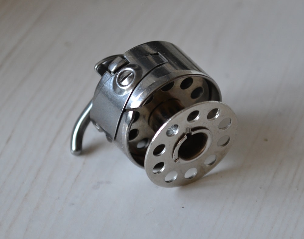 Bobbin case