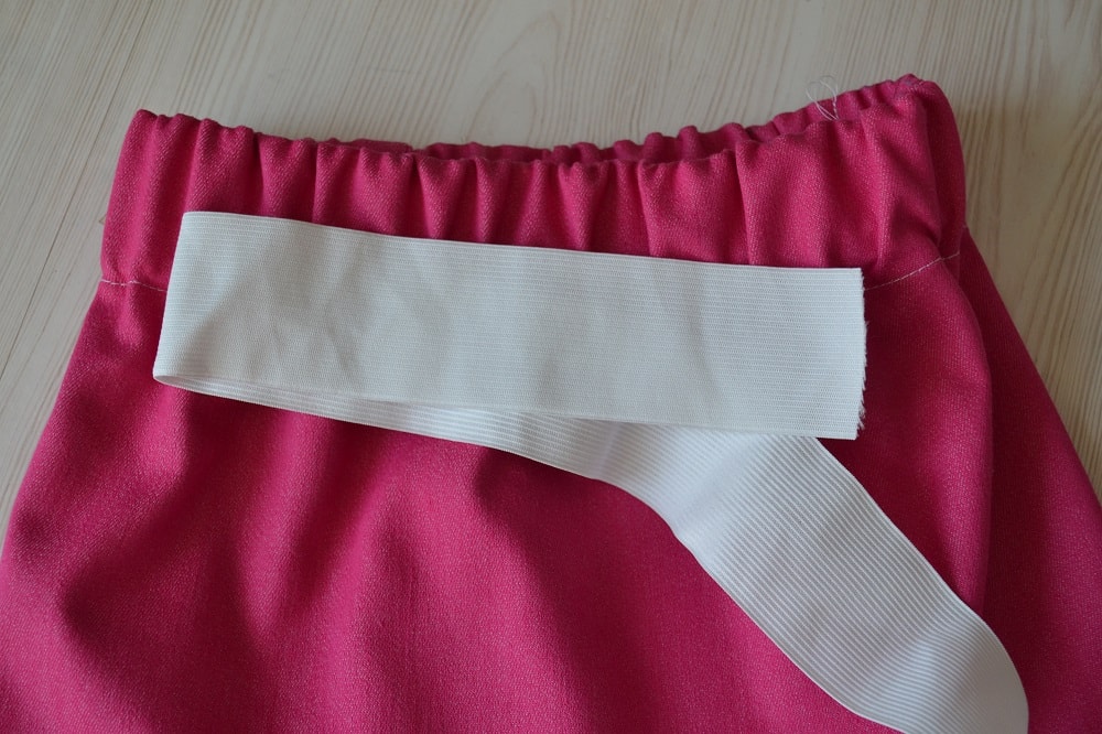 Casing with Elastic