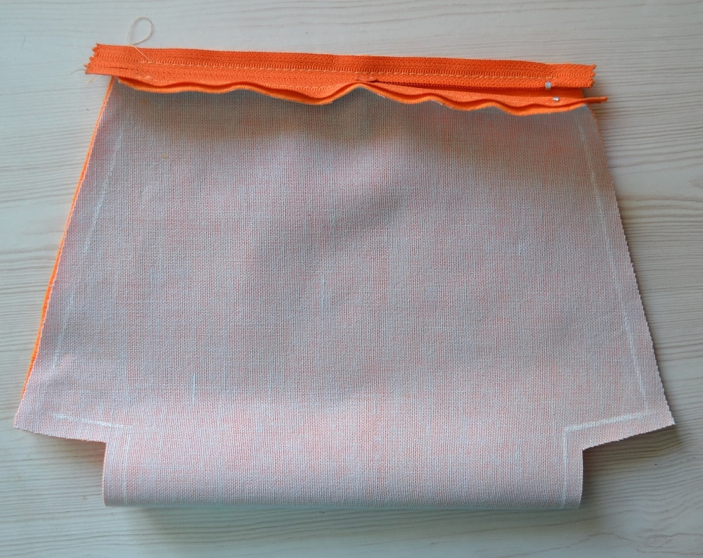 Sewing of second side of zipper tape