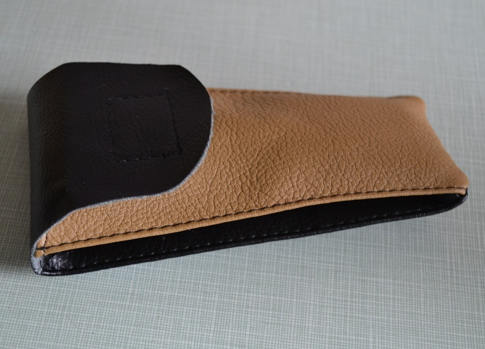 Leather glasses case - side view