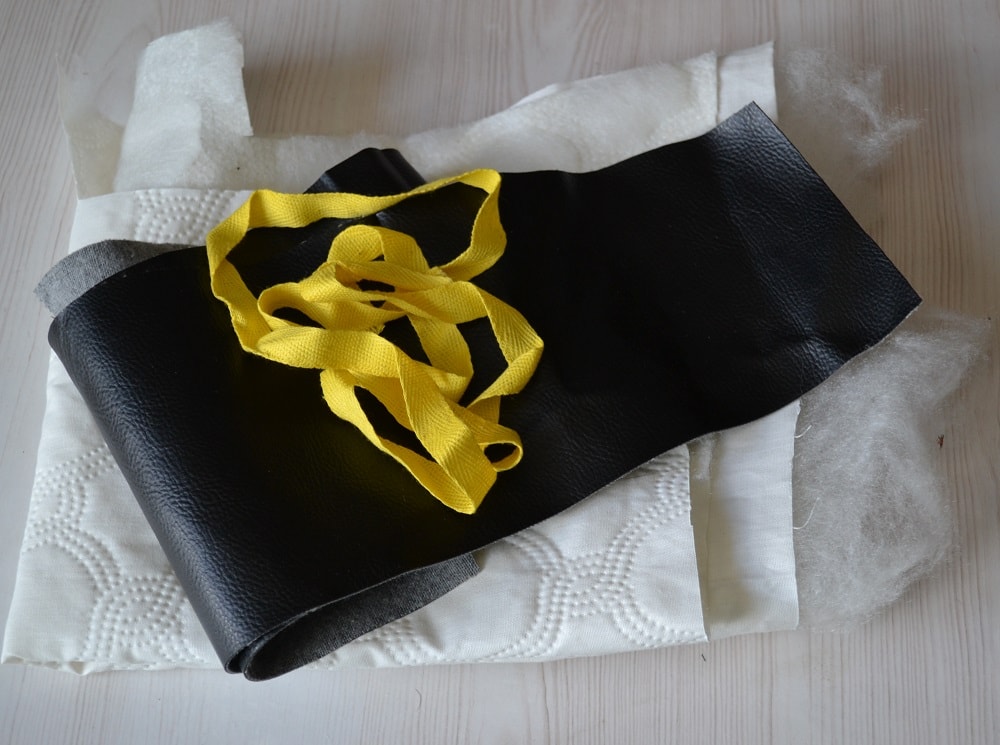 Materials needed for sewing this sunglasses case