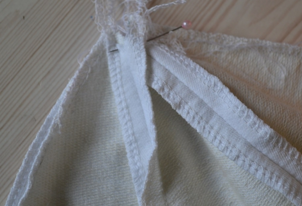 How to pin both halves a hat