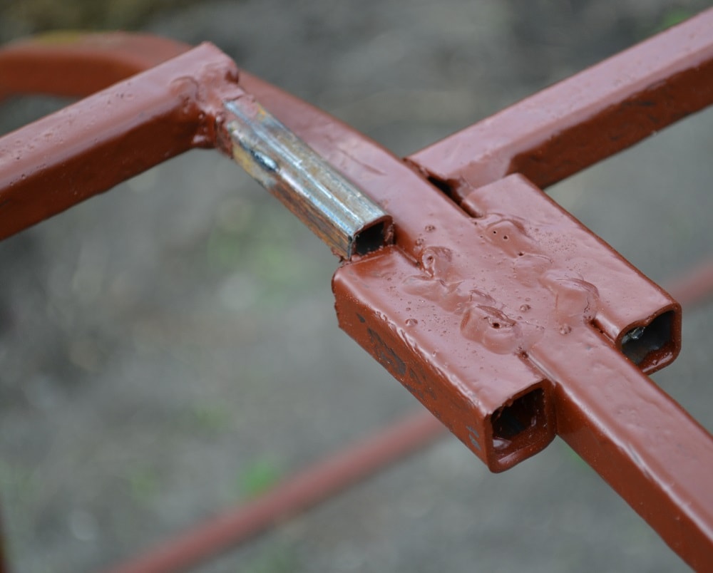 The demountable frame is convenient