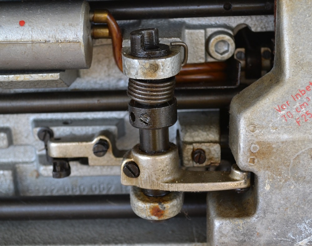 Sewing Machine Textima 8332, view 9