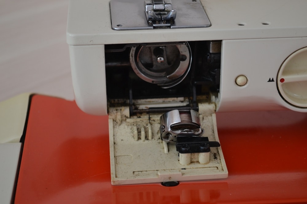 Type of shuttle hook system