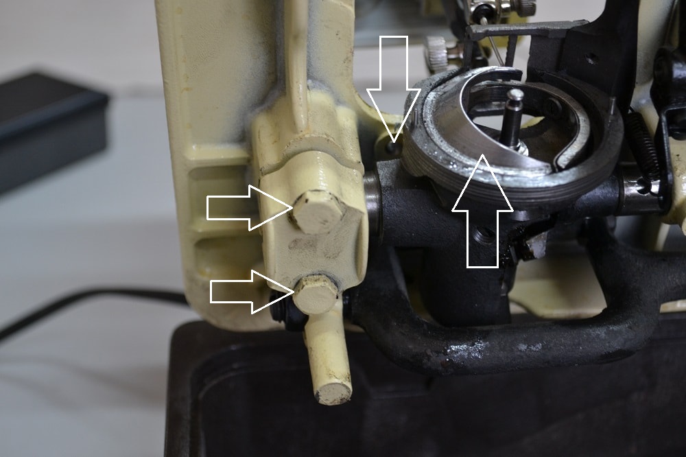 The hook tip should pass along the needle as close as possible