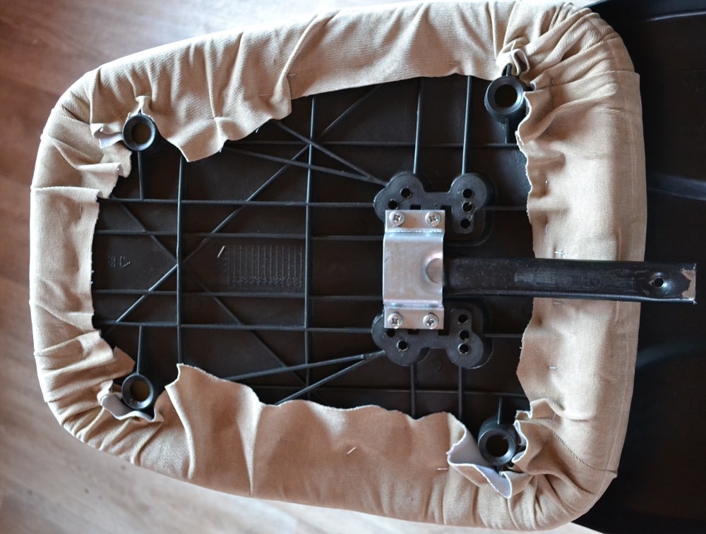 Adding new fabric to backrest