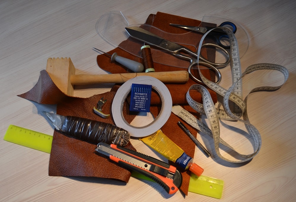 The set of tools for sewing leather