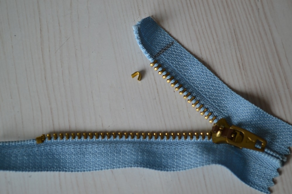 New length of metal zipper