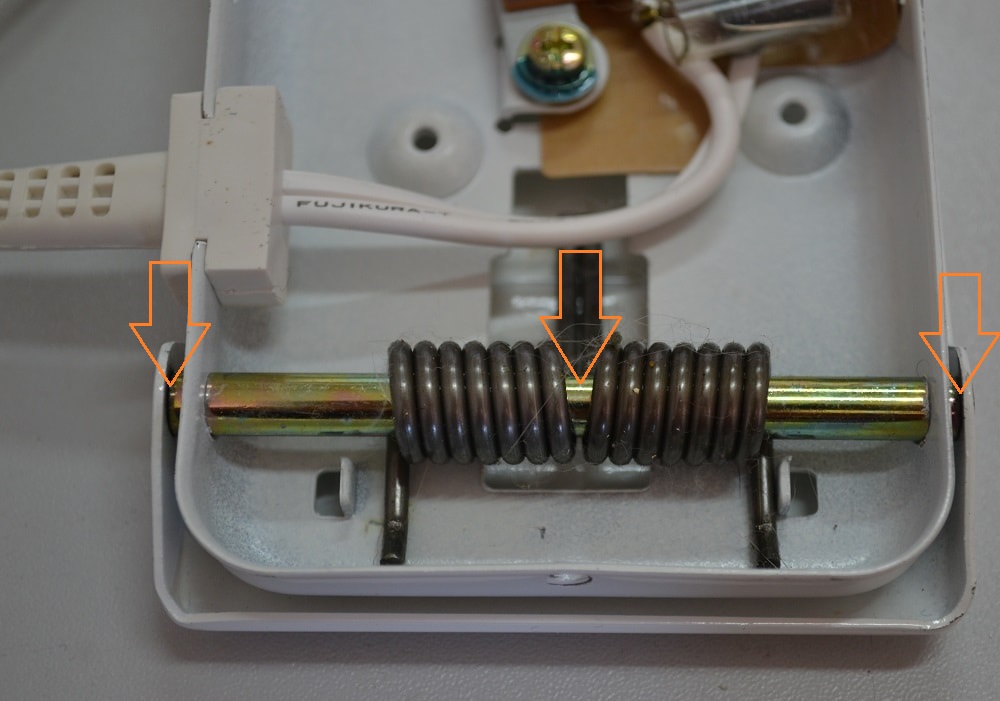 Internal metal details of foot control pedal