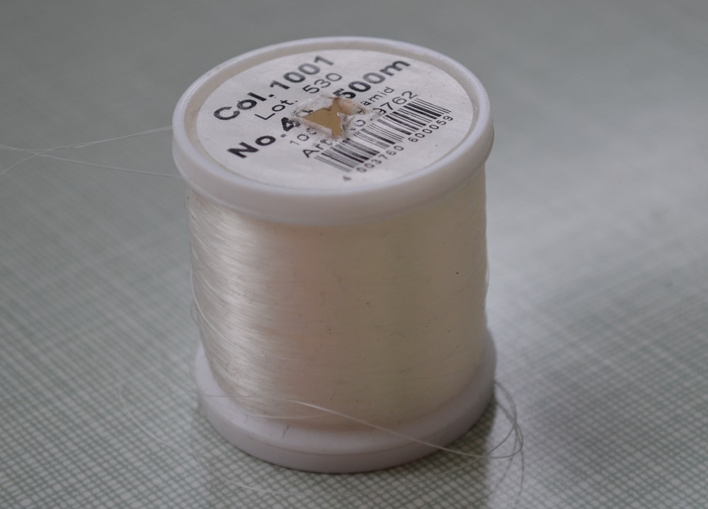 Monofilament polyamide threads