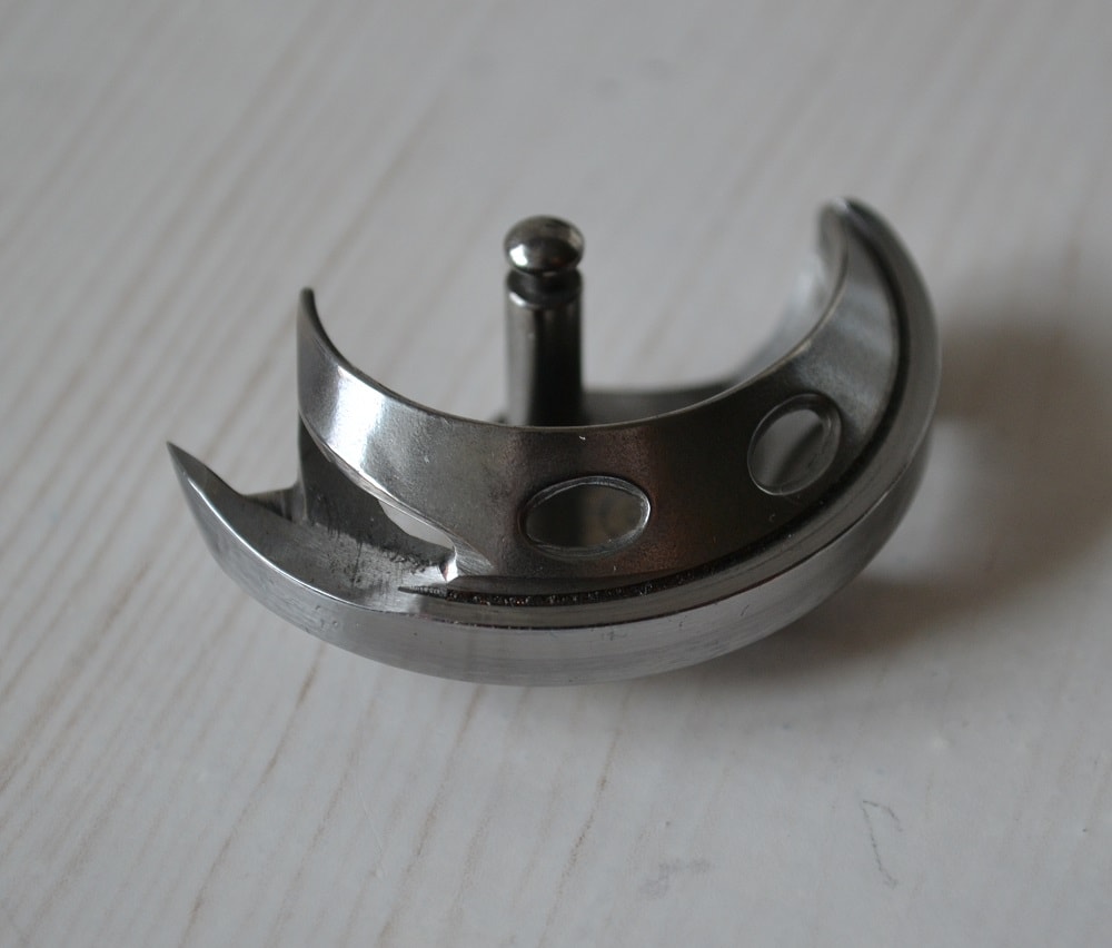 Shuttle Hook