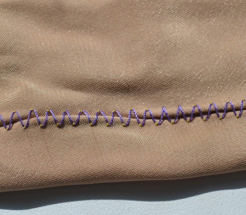 Compressed thin silk fabric