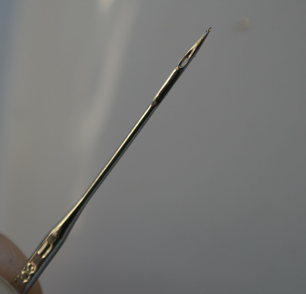 Special sewing needles