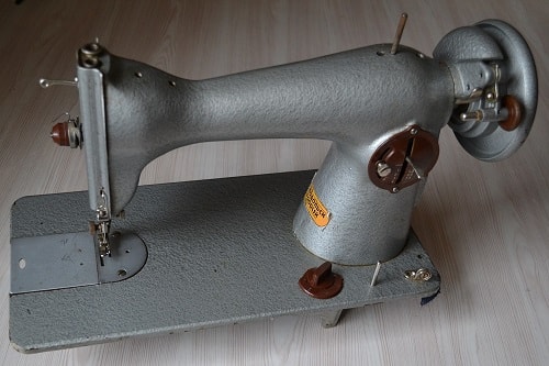 Using and Repair an Older Sewing Machine