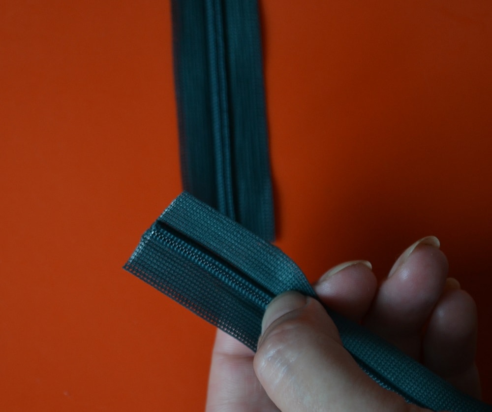How to Shorten an Invisible Zipper, step 4