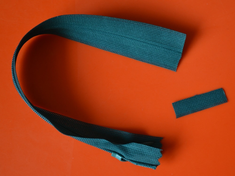 Nylon strip about 3 cm long