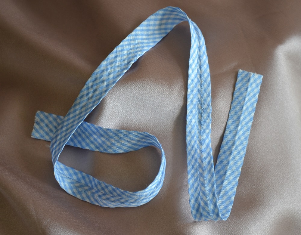 The single fold bias tape