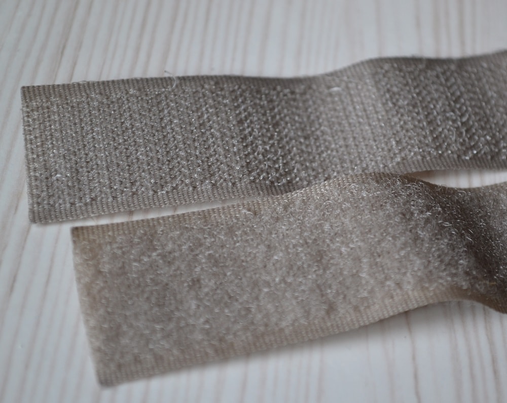 Velcro is a complex material for sewing on sewing machine