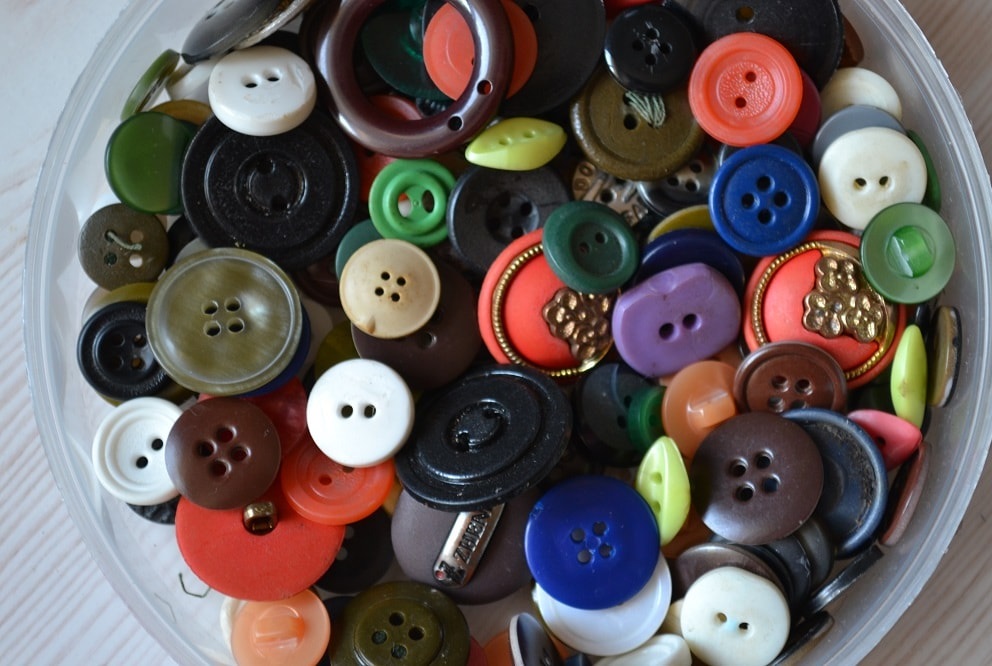 A lot of flat buttons