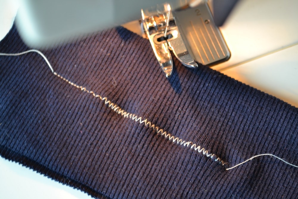 How to Sew Stretch and Knit Fabrics