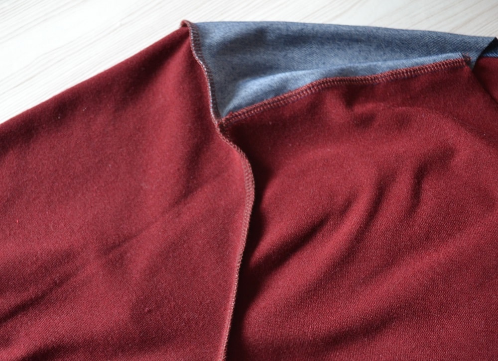 Seam with an overlocker only