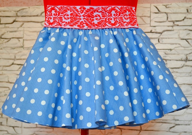 Pattern and tutorial of girls skirt