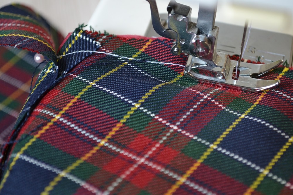 Start sew with reverse stitches