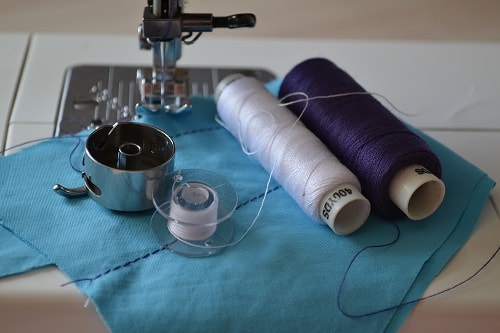 How to Thread a Sewing Machine