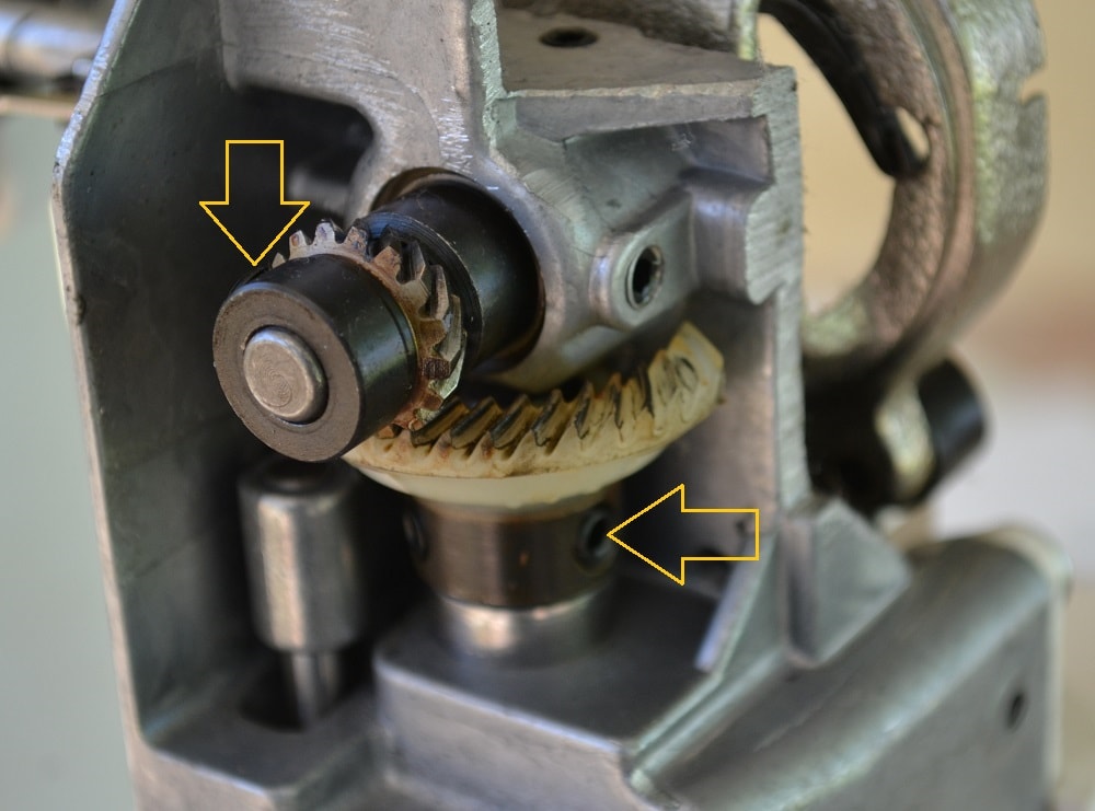 How to adjust position of hook
