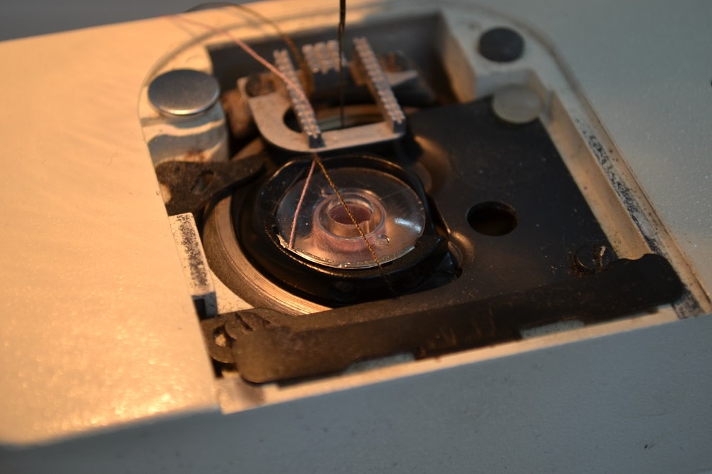 Plastic shuttle surface